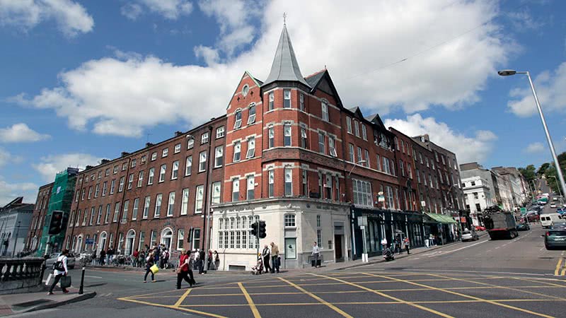 Cursos de inglés para adultos en Cork Irlanda