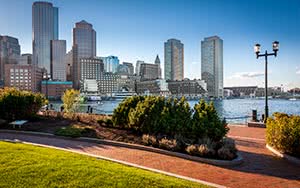 Cursos de inglés en Boston para adultos oferta